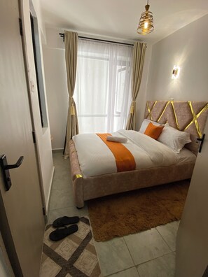 1 bedroom, iron/ironing board, WiFi, bed sheets - Cozy & Modern 1 BEDROOM in Roysambu – Perfect Nairobi Stay (Nairobi)