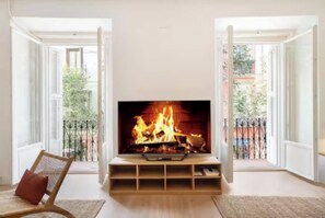 Interior - Avant-Garde Five-Bedroom Apartment Near Gran Vía, Madrid (Madrid)