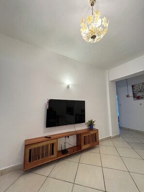 Interior - 3-Bedroom Apartment with AC in Mtwapa (Mtwapa)