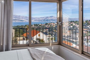 Villa, vista mare | Vista dalla camera