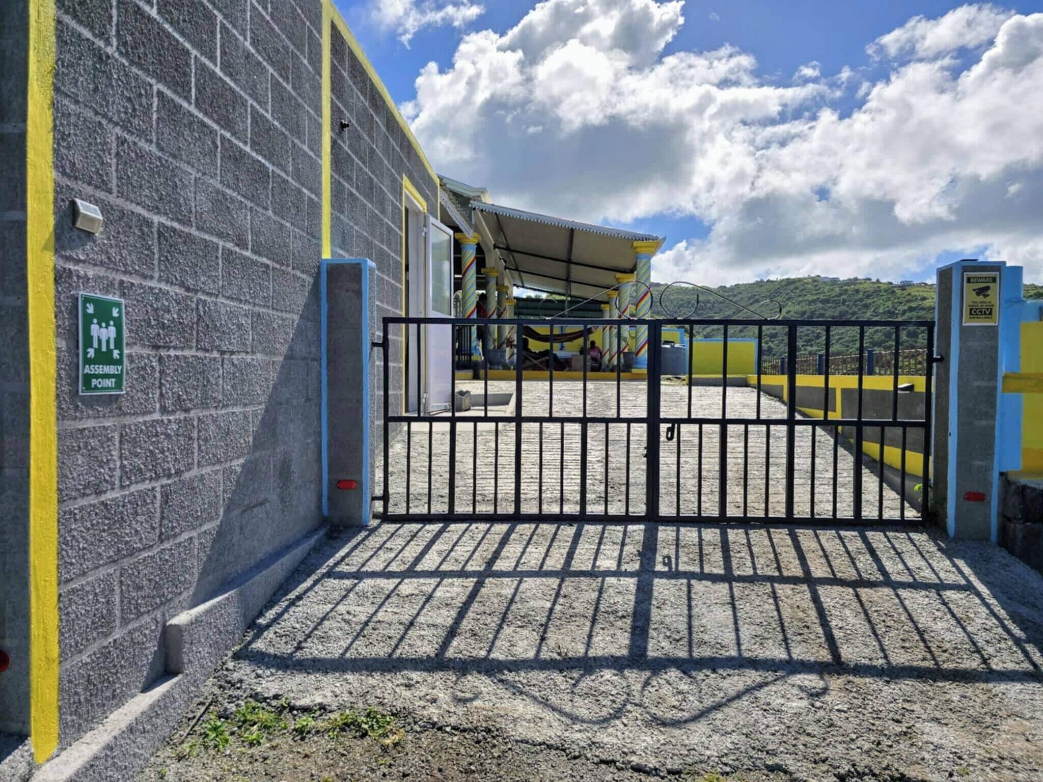 House, 3 Bedrooms, Balcony | Property grounds