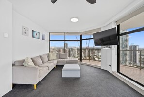 Appartement, balkon, uitzicht op oceaan | Woonruimte