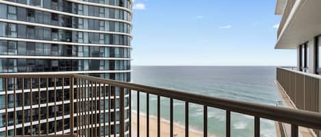 Apartment, Balcony, Ocean View | Balcony view