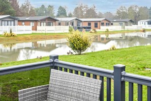 House - Host Stay Huckleberry Lodge (York)