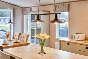 2 bedrooms - Host Stay Huckleberry Lodge (York)