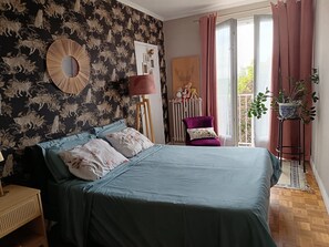 1 室のベッドルーム、アイロン / アイロン台、WiFi (無料)、ベッドシーツ