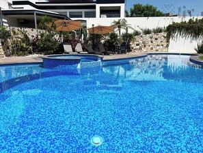 Unclassified image, 2 of 32, button - Private Suite with bathroom and top amenities (Santiago de Querétaro)