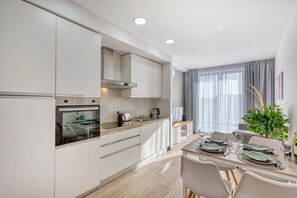 Fridge, oven, dishwasher, coffee/tea maker - Bright & elegant one bedroom apartment AFRE1-1 (Pieta)