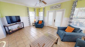 House, 4 Bedrooms | Living area - Toes In The Sand 4 Bedroom Home (Destin)