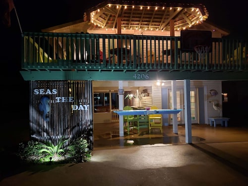 Seas The Day Family Fun Beach House In Sea Isle 4 Bedroom Home