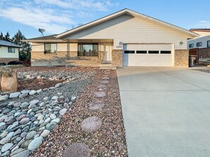 Imagen sin descripción, 3 de 45, botón