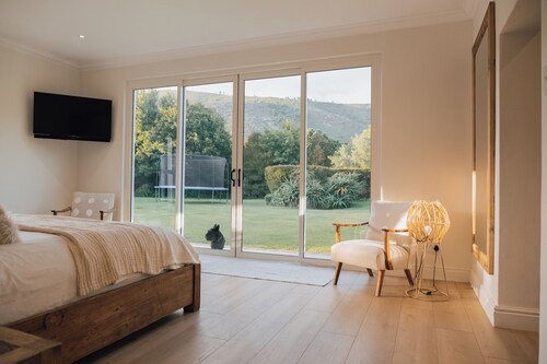 Menuha Luxury Accommodation Hermanus, Western Cape