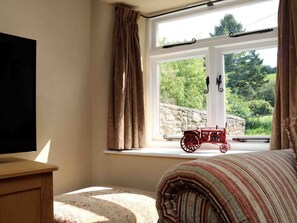Interior - Middle Dean Farmhouse (Barnstaple)