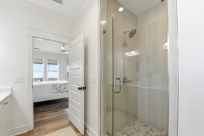 Shower, towels - Welcome to Oyster Bay Escape! (St. George Island)