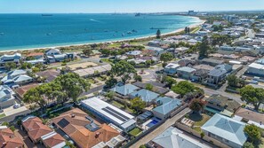 Exterior - Palm Beach Villas (Rockingham)