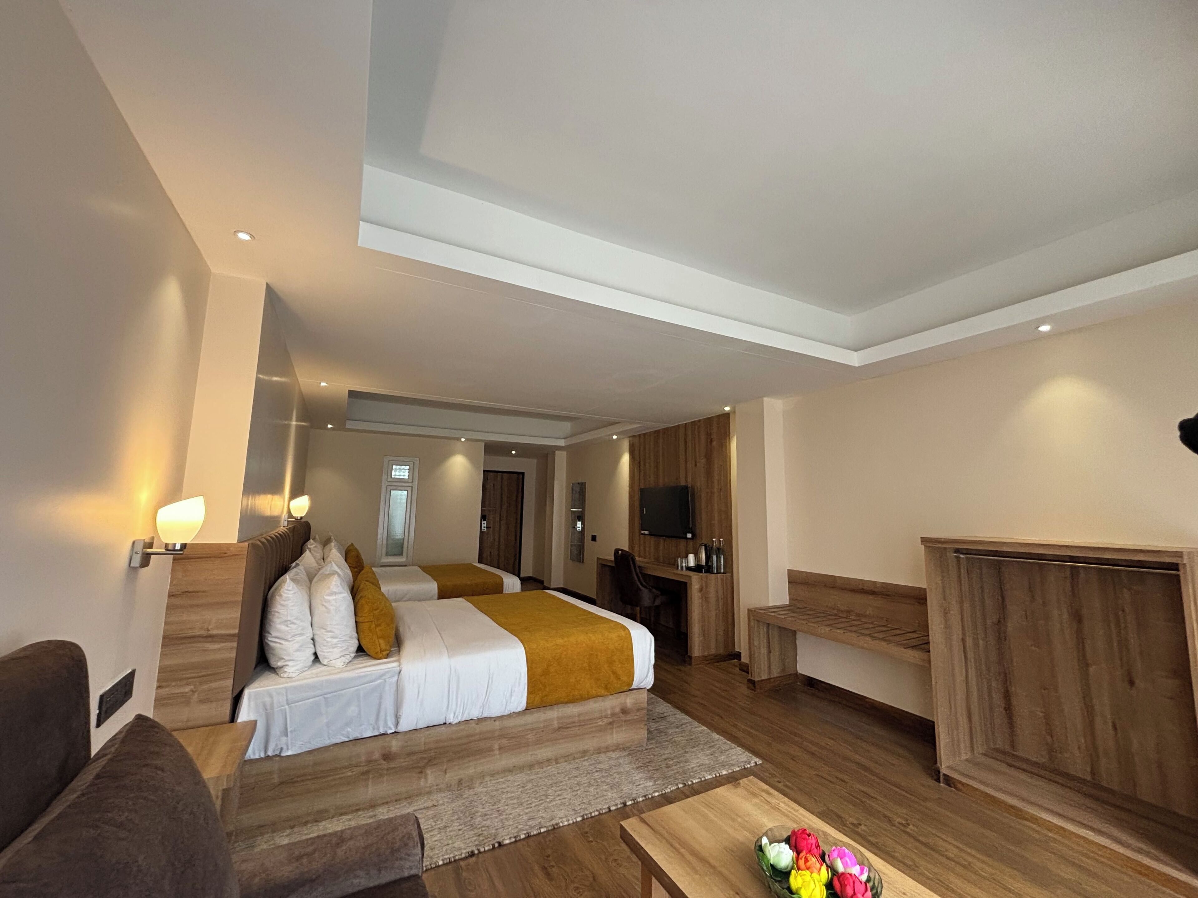 Luxury Room, Balcony, Mountain View