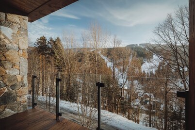 Avenue Chalet
