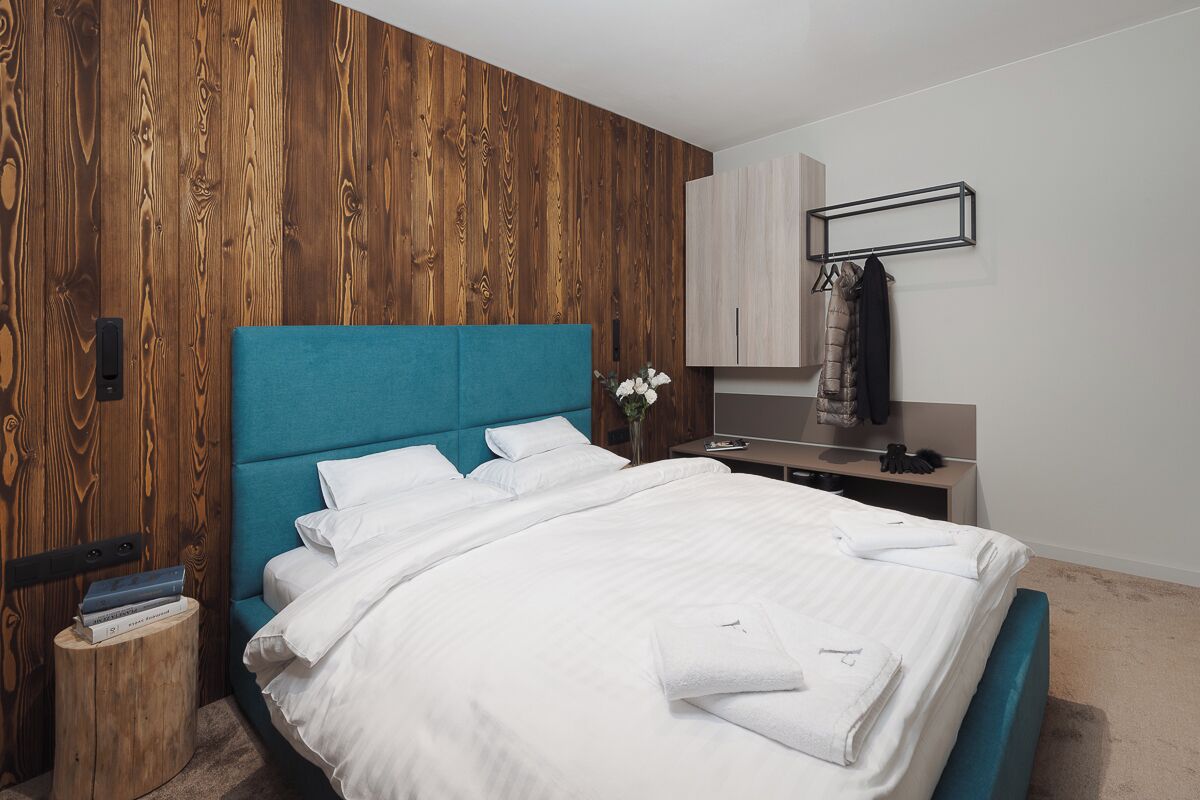 ห้องสวีท, วิวภูเขา | ผ้าม่านกันแสง, เตารีด/โต๊ะรีดผ้า, Wi-Fi ฟรี