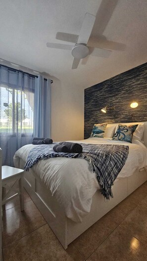 1 bedroom, iron/ironing board, Internet, bed sheets - Bella Oasis Corralejo (Corralejo)