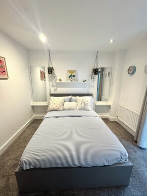 Uklassifisert bilde, 4 av 17, knapp