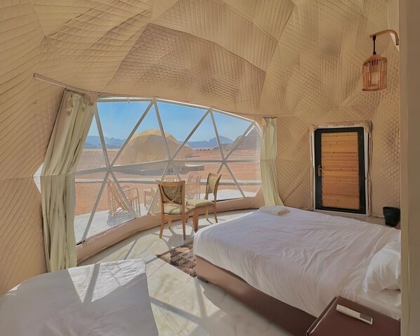 Unclassified image, 1 of 13, button