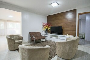 Nhà, hút thuốc | 4 phòng ngủ 