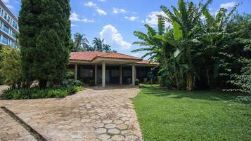 House, Smoking | 4 bedrooms