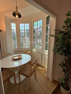 Dining - Le Servane (Deauville)