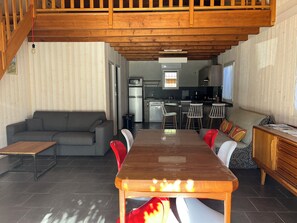 Living area - Close to nature activities! Ideal apartment for families. (Gap)