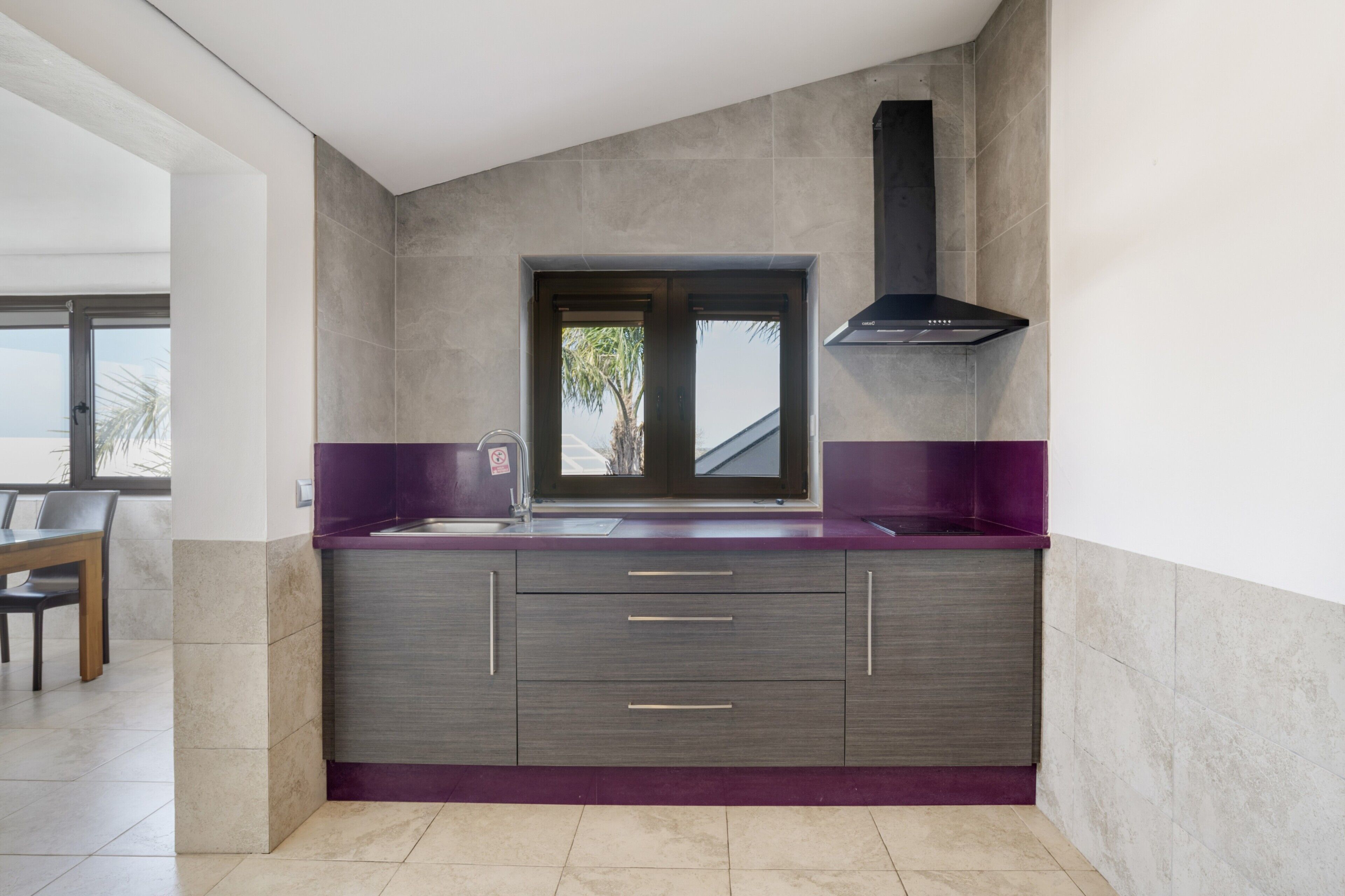 冰箱、微波炉、炉灶、茶具/咖啡用具