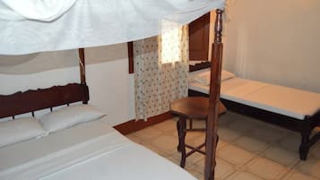 Standard Twin Room | Free WiFi, bed sheets