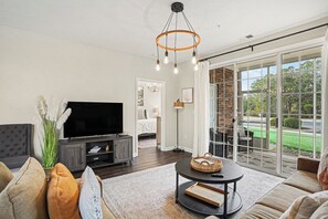 TV - Ironwood #1114- Beautiful 1st Floor Golf Villa in Barefoot! New on Program! (North Myrtle Beach)