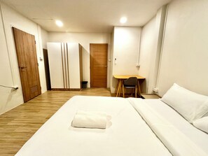 Uklassifisert bilde, 2 av 29, knapp