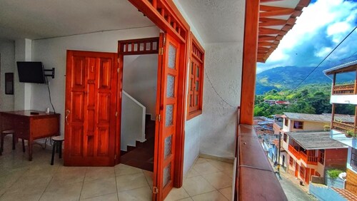 Pet-friendly apartment next to the park - Ideal for family getaways (2nd P)