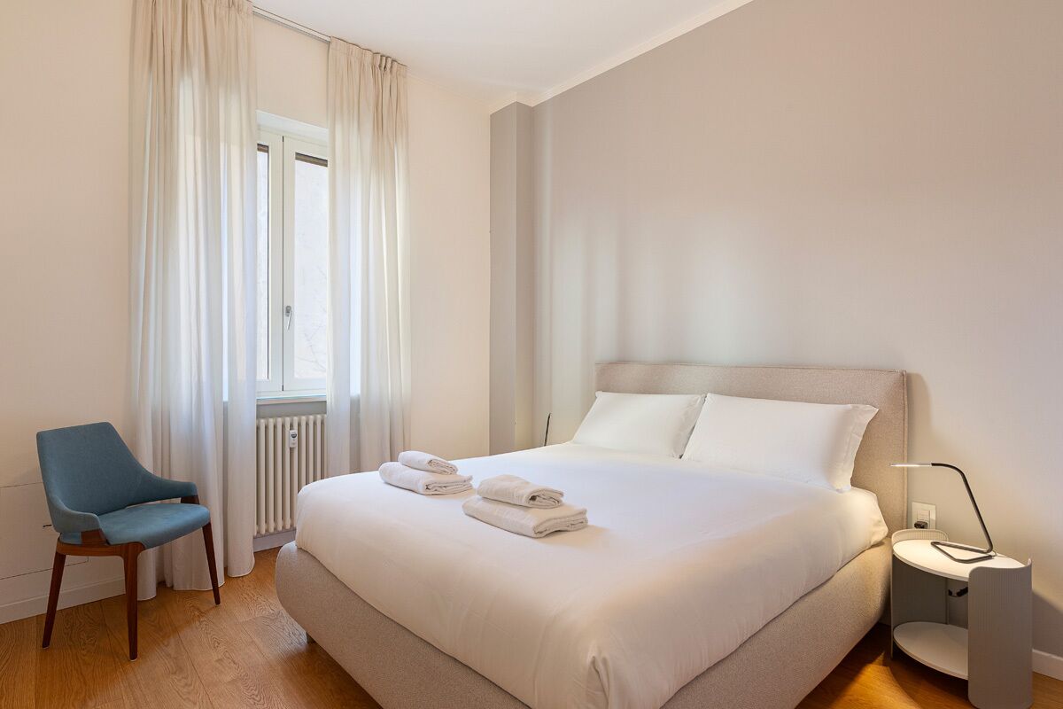 Down comforters, laptop workspace, iron/ironing board, WiFi (free)