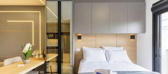 Your Complete Stay in a Building w/ a gym and Garage in Curitiba - Plags