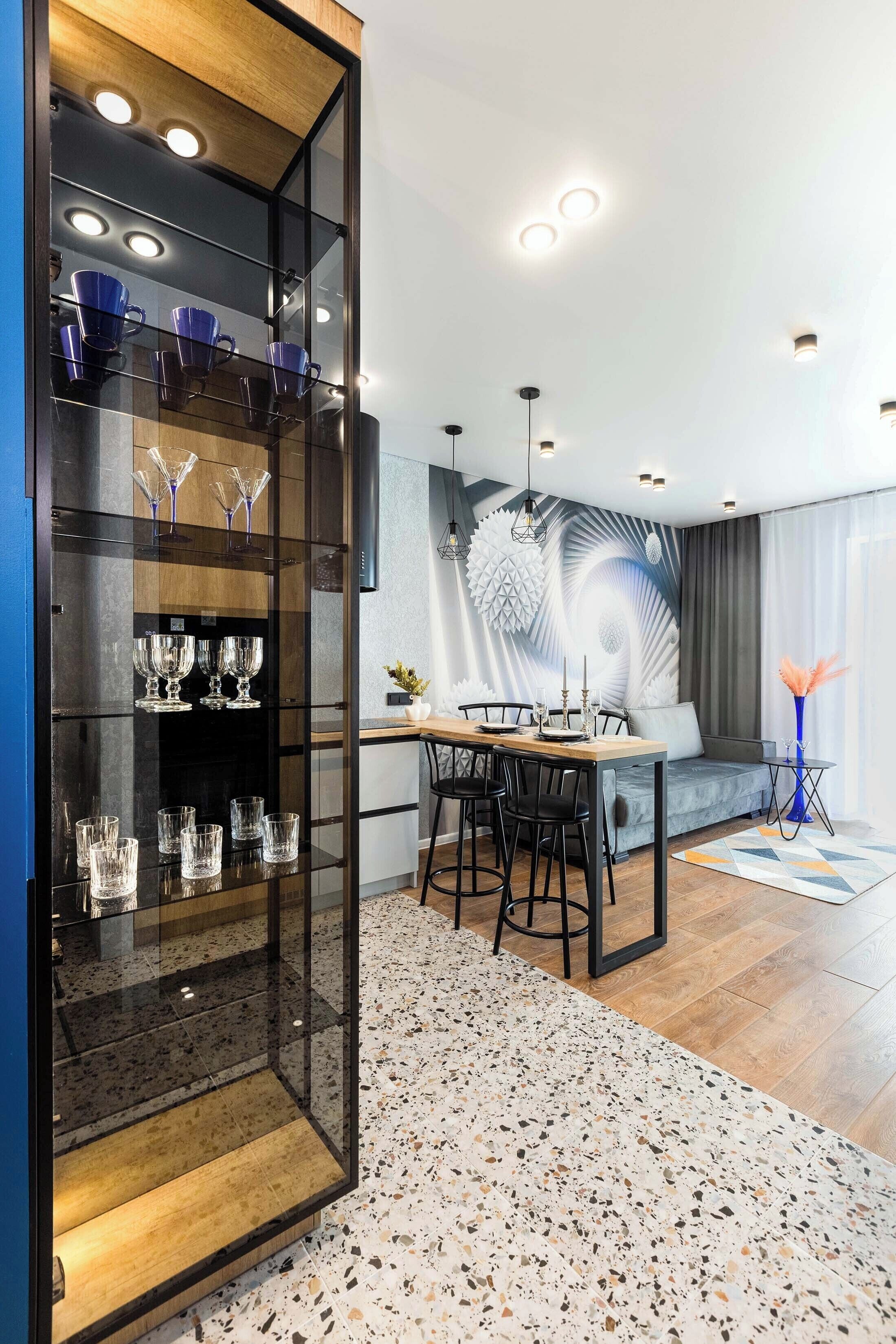 Classic Apartment, Balcony, Courtyard View | Private kitchen | Electric kettle