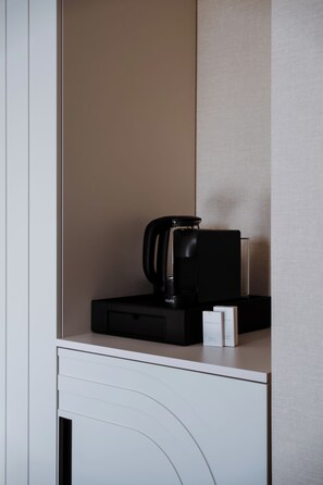 Double Room | Coffee and/or coffee maker