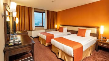 Laptop workspace, free WiFi