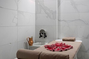 Behandlungsräume für Paare, Türkisches Bad/Hamam, Körperbehandlungen