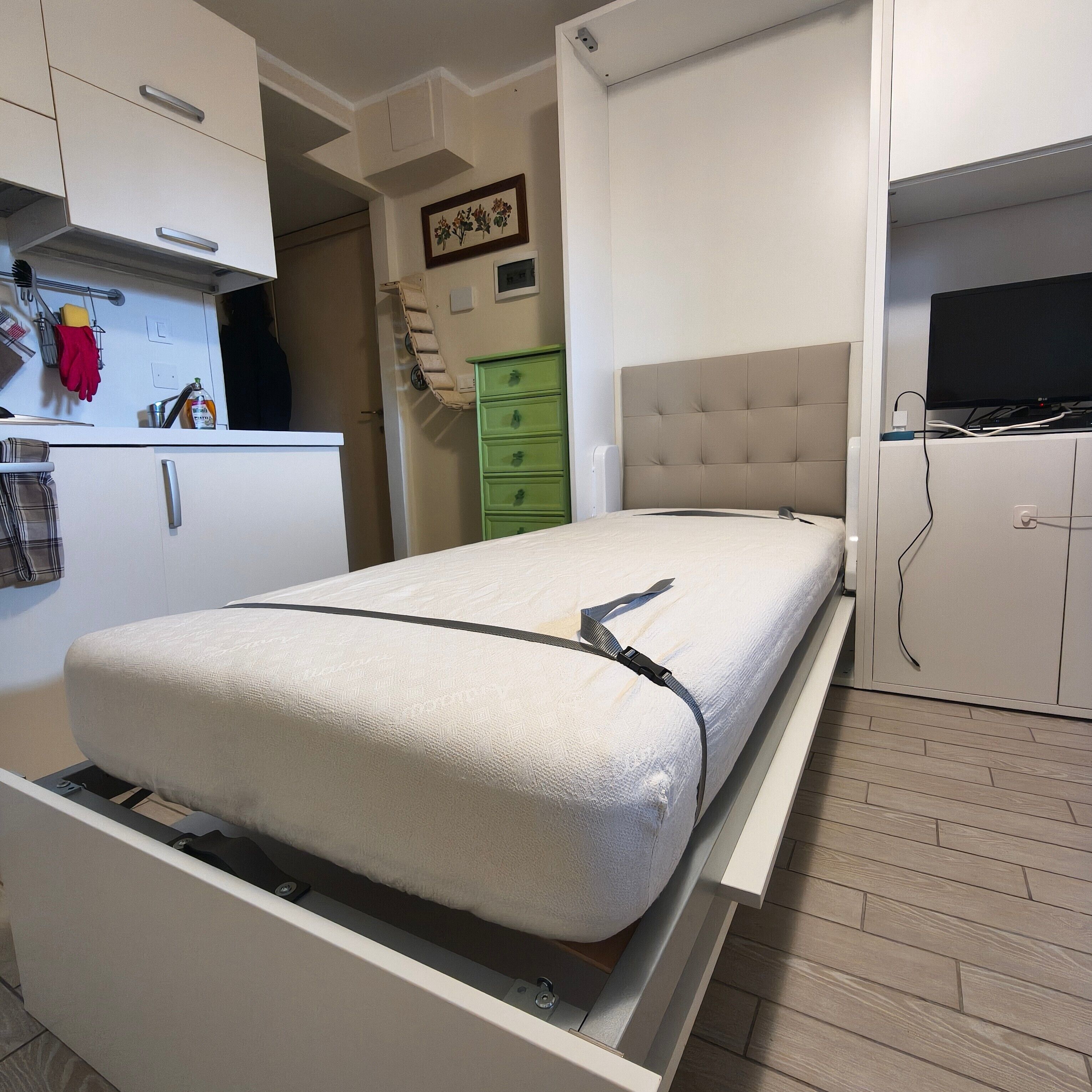 1 bedroom, iron/ironing board, bed sheets