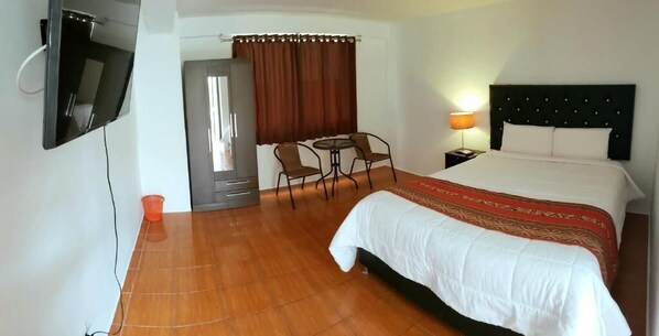 Room, Private Bathroom, Courtyard View | Free WiFi