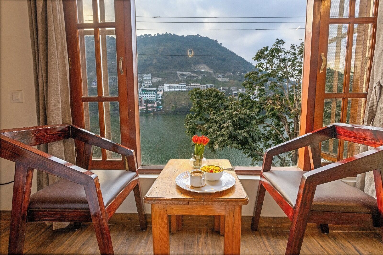 Deluxe Double Room, Lake View