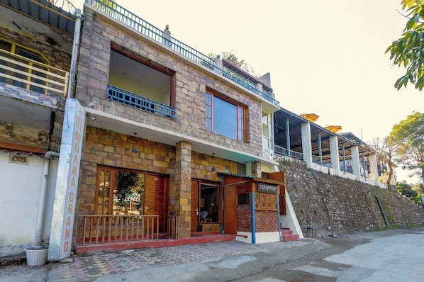 Exterior - Dimmys By the Lake Bhimtal (Bhimtal)