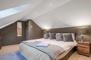 Free WiFi - Pools Cottage 1 - Game Keepers Cottage (Coventry)