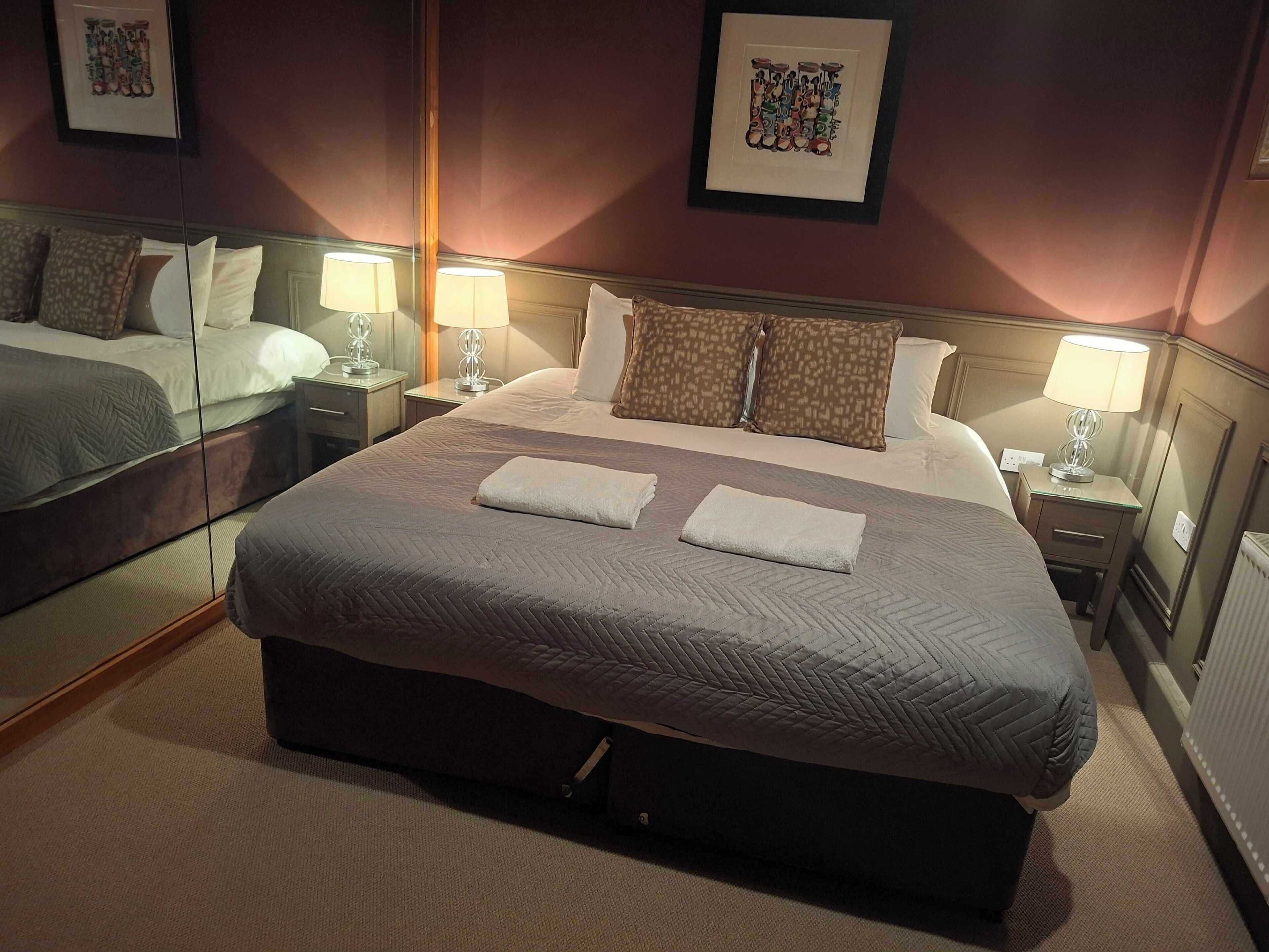 Cottage, 1 Bedroom, Non Smoking, Pets Allowed | Iron/ironing board, free WiFi, bed sheets