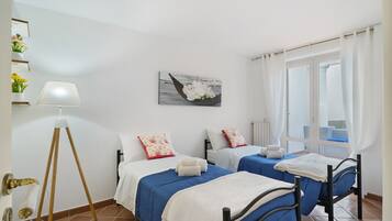 2 soverom, strykejern/-brett, wi-fi og sengetøy