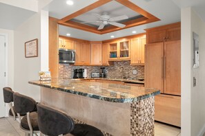 Private kitchen - Clearwater Condo (Clearwater Beach)