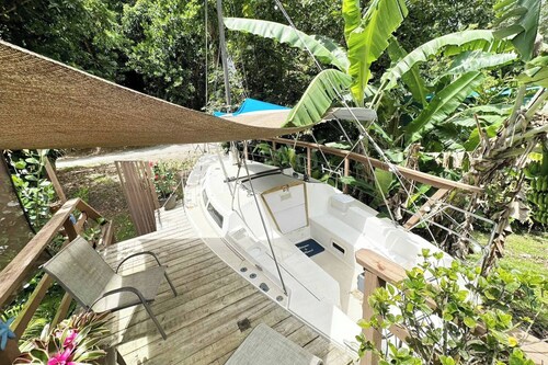 Cozy Sailboat at the Montains with air conditioned