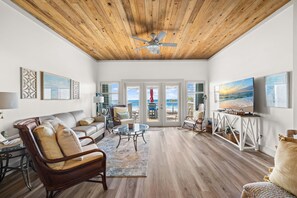 Smart TV - Beachfront townhome w/ balcony & ocean views (Panama City Beach)
